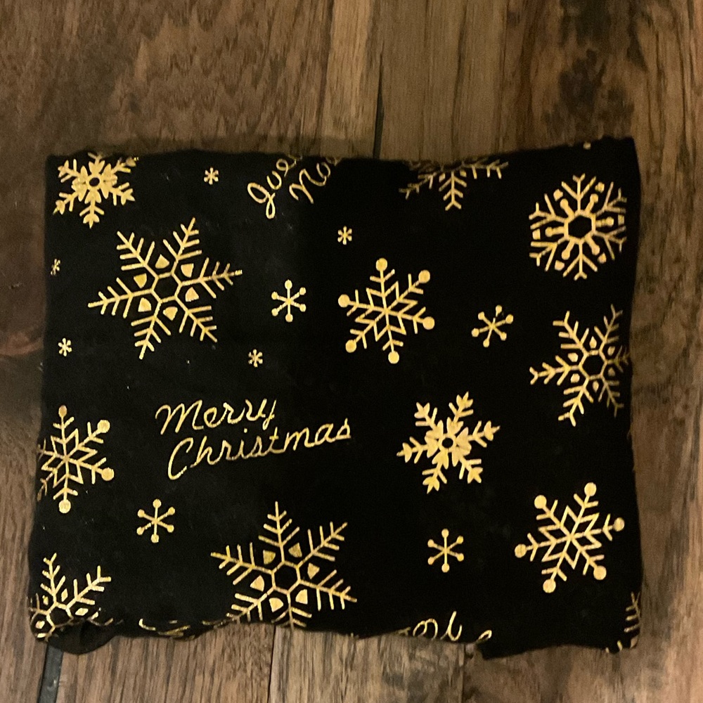 Infinity Christmas scarf